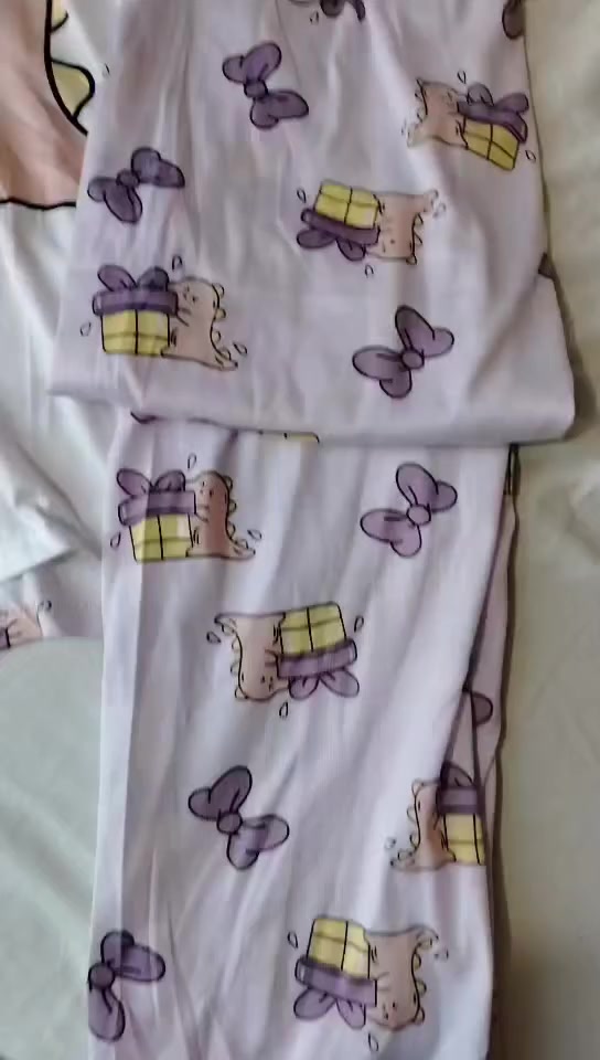 التراكسودات على 5الف فقط الطلب على *********** يلبس من عمر ١١ سنه الي ١٧ سنه
