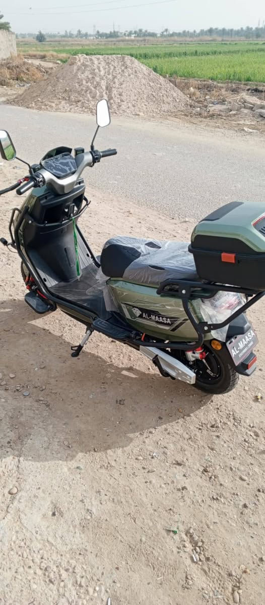 الاستفسار على الرقم على الواتساب ***********
