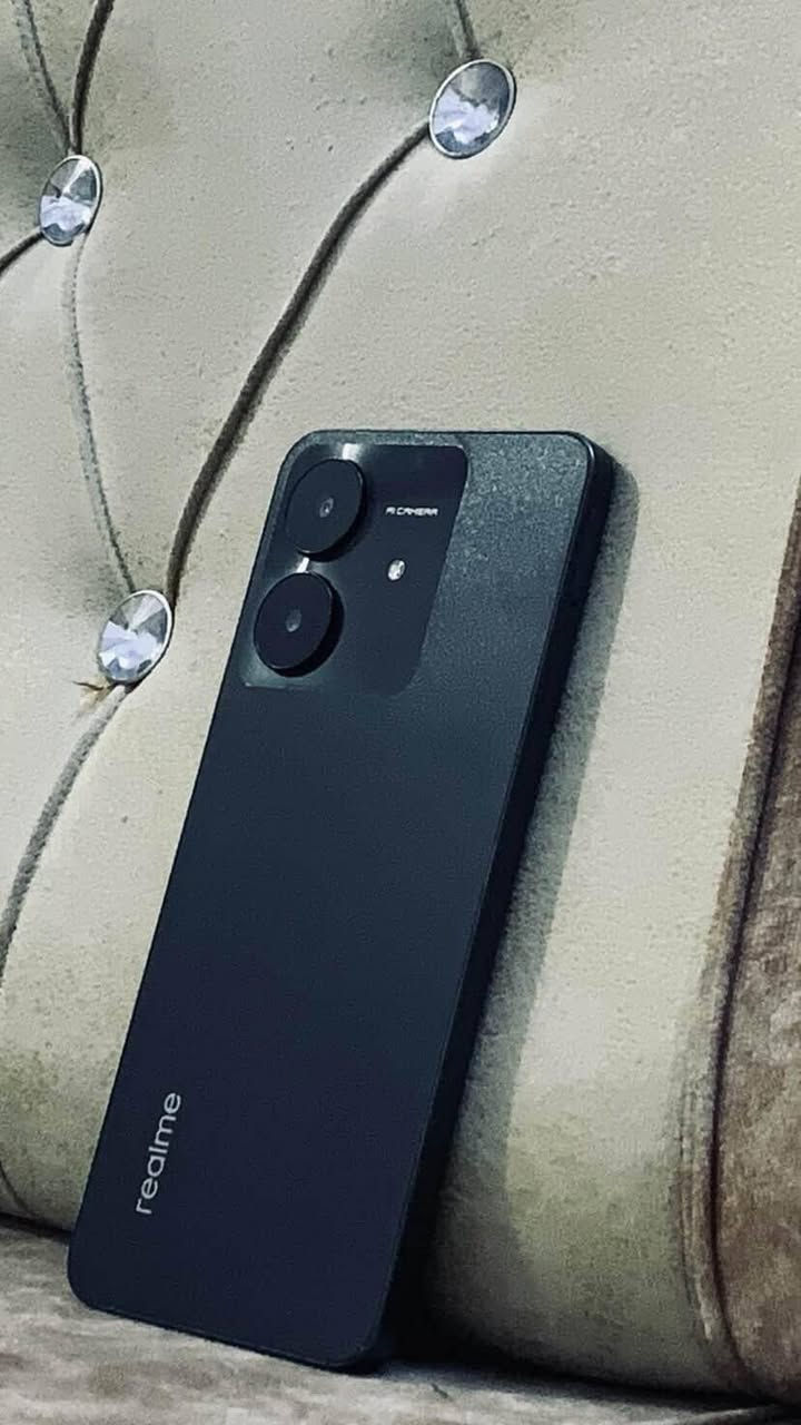 بسم الله الرحمن الرحيم
للبيع او مراوس حسب قناعه 
ريلمي نوت 61 X بلادي ذاكره 128 رام 8.8 بطاريه 5000 طول يومين بل شحن بوبجي 40 فريم جير سكوب سعره 100 مكان فلوجه الاستفسار خاص او واتساب ***********
