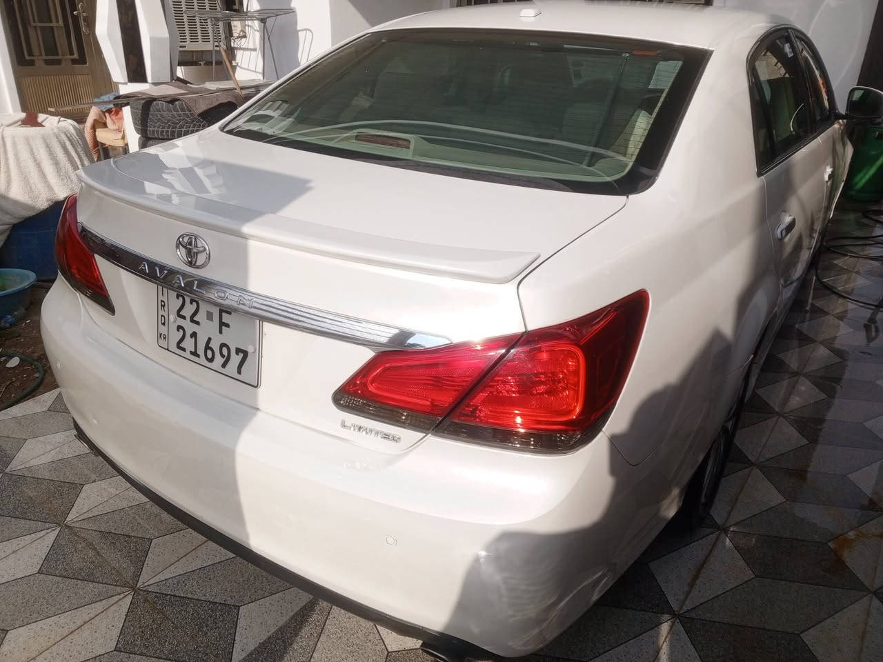 السلام عليكم 
يالله 
افلون 2011خليجي فئة لمتدد رقم اربيل تحويل ثاني يوم بيها سونار بيها فقط شوي تگشير كدام الفتحه موضح بالسونار ومكانين بارد بس شغله حلو العنوان الانبار قضاء هيت السعر 185وبي مجال ويرهم مراوس ***********
