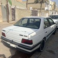 بيجو 405 2010سياره مال جناي دوشمه جديده تخم تاير جديد حداديه جديده تبر...