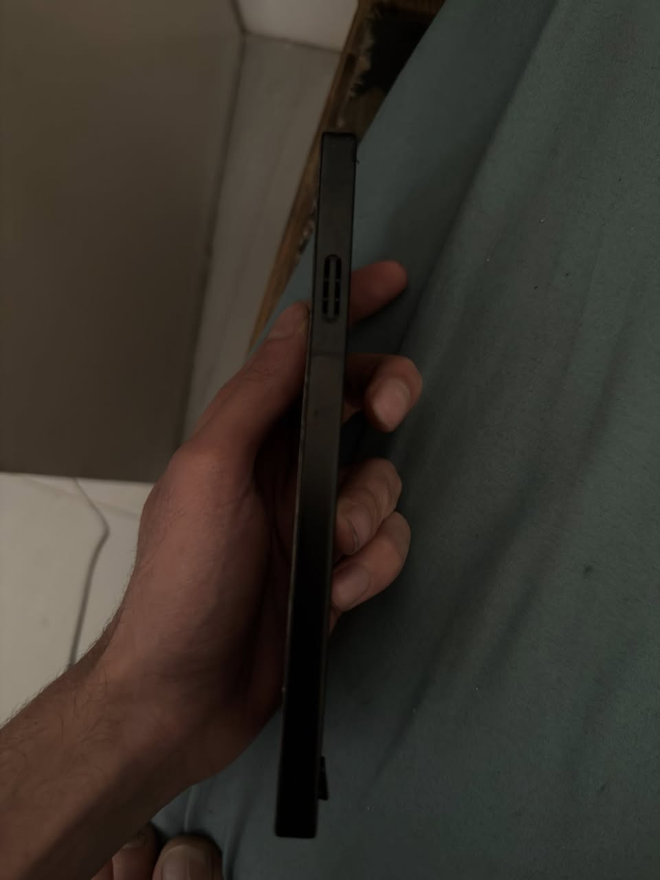 من رخصة الادمن ريد ماجيك 9pro 
256gb
16 gb ram
مكسور شاشه وضهر بورد وكلشي شغال 
السعر قييم واخد
***********
ا
