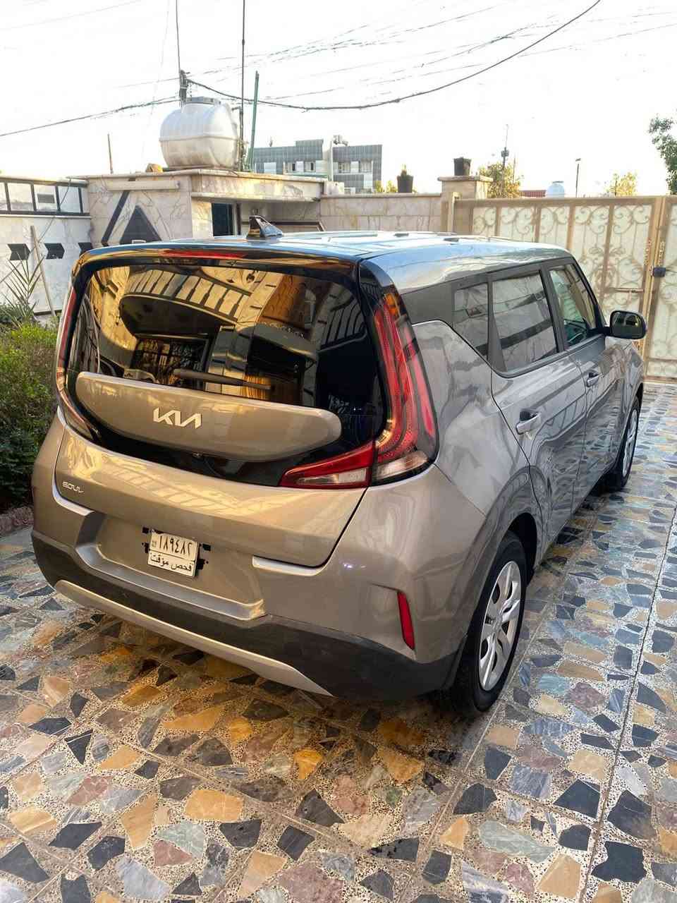 السلام عليكم للبيع فقط
كيا صول موديل 2024دخول جديد بدون رقم منفيس بسمي بيها رقم فحص مؤقت المواصفات Sرادرات امامي خلفي جانبي مكينه 2000دوش توقف ذاتي 
ويل كب تحديد مسار صور الحادث ورقم شاصي بل منشور بدون ايرباك بدون تبديل فقط قبق جنطه صبغ نفسه مصلح ومصبوغ نص منه  جملغ  شبر بارد شرط الفحص جديده لوك ماشيه 7 الف جديده لوك السيارة
السعر 150$ ورقه 
مكاني بغداد جديده الاتصال‬

‭0773 548 4352‬
