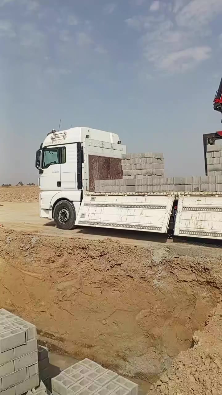 ***********🏗️ تبدي تبني؟ خلّي أول خطوة تكون مضمونة!
الأساس القوي يبدي من البلوك الصح… وبلوك معمل ابو كرار اللهيبي لأنتاج البلوك اختيارك المضمون ✅
🧱 بلوك درجة أولى، مفحوص ومجرب
✔️ شغل نظيف بمواصفات هندسية ومختبرية
💵 السعر: 460ألف لكل ألف بلوكة –مطروح ب المعمل 

🚛 نقل ويـّا رافعة بنفس الوقت
🔹 نرفعلك البلوك للطابق الاول
🔹 نوزعه على البتلو داخل الغرف
🔹 نوصل حتى السياج
🎯 وين ما تكون ب(ديالى وبغداد) راح نوصلك!
💧نوصلك باللوري وبسعار مناسبة 

💬 راحتك تهمنا… ولهذا وفرنالك كلشي حتى تكون بداية شغلك مرتبة وبدون تعب
