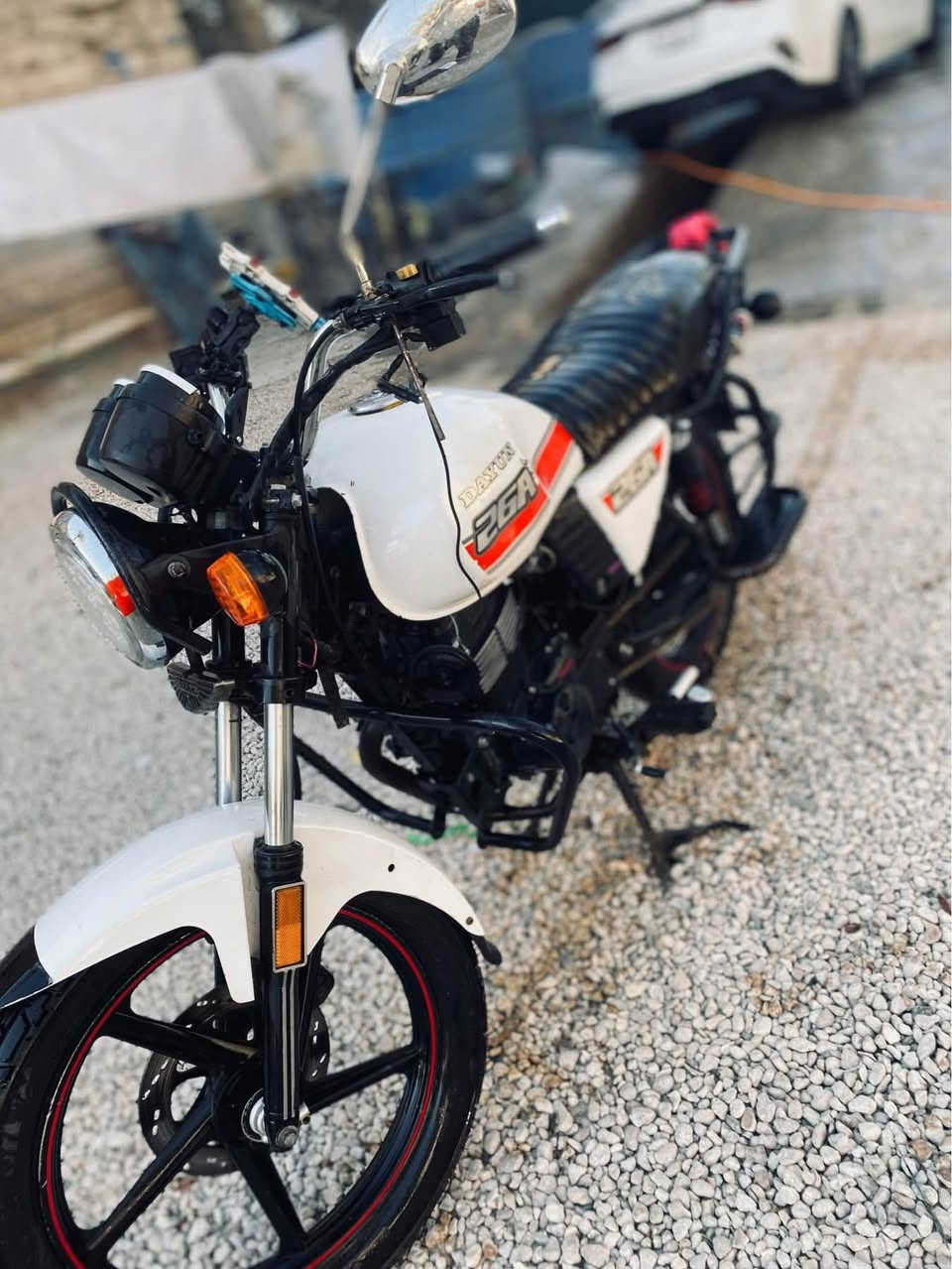 للبيع او المراوس
دايون نفخ موديل 21 طالعه بشهر ال10 
محرك 200cc دراجة حلوة ونضيفة مال طالب مدرسة 
اوراق (اصولي) كاملة بوجهك للترقيم 
اكاتبك يم مكتب حسين 
السعر 1250 وبيها مجال 
*********** للاستفسار
