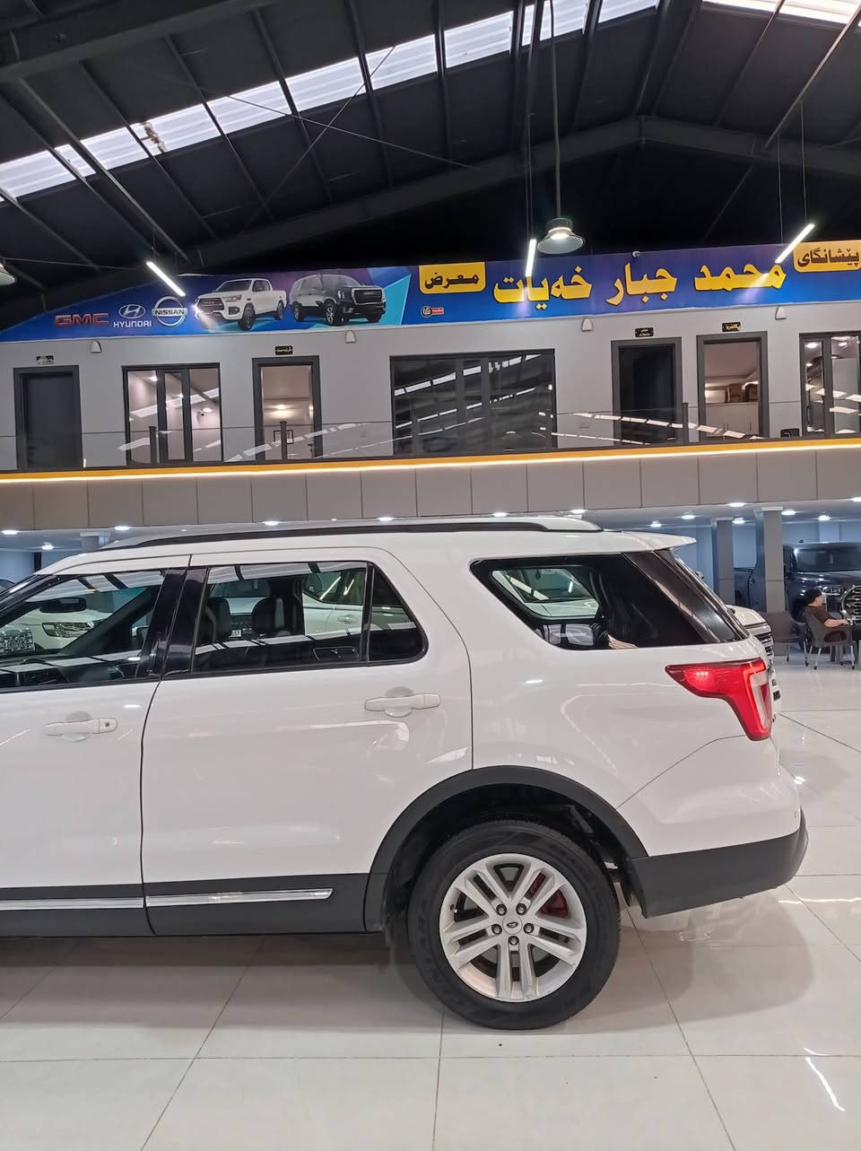 FORD EXPLORER 2016
بِسْمِ اللهِ الرَّحْمَنِ الرَّحِيْم 
عربي / كوردی 
عربي 
فورد اكسبلور موديل ٢٠١٦ وارد امريكي  قطعة واحدة صبغ بدون دواخل  بدون أرباك أمامية ماشي ( 180 ) ألف ميل كير والمحرك بشرط رقم اربيل سنوية و هزة جديد حتى (٢٠٢٩) سيارة جاهزة و بدون نقص .
المحرك : ٦سلندر - حجم : ٣٥٠٠ - قوة : ٢٩٠ حصان 🐎 .
مواصفات (4WD + XLT )
١-دبل اكسل 
٢-٧راكب 
٣-لایت زنون 
٤-حاسة
٥-لايت أوتو 
٦-٣مقعد تبريد 
٧-قفل تلقائي 
٨-فوليوم
٩-جام أوتو 
١٠-بصمة
١١-٤مود قيادة 
١٢-تحدید سورعة
١٣-كشن كهرباء
١٤-مراية هيتر 
١٥-بگلايت ليد 
١٦-كاميرا
١٧-گير شفط 
١٨-فتح تلقائي
١٩-كود أبواب 
٢٠-لايت ليد 
٢١-بلاجكتور
٢٢-ابواب بصمة
٢٣-كشن جلد 
٢٤-كير ماوس 
٢٥-مسجل شاشة
٢٦-گيچ اليكتروني
٢٧-كشن هيتر 
٢٨-ثلاث شاشة 
٢٩-اشاير بل امراية 
٣٠-شغال
٣١-رادار جانبي
٣٢-مود سبورت.
مكان : كلار - سليمانية 
سعر : ( ١٦٥ ) ورقة 💸 
رقم تلفون : 
       واتساب 
          📥
 ( *********** )
 ( *********** )
كوردی 
فۆرد اکسپلۆرا مۆدێل 2016 وارد ئەمریکی یەک پارچه بۆیاخ بێ ناوگرتن بێ ئێرباگی پێشەوە ( 180 ) هەزار ميل ڕۆیشتوە گێڕ و مەکینەی بەشەرت ڕەقەم هەولێر سەنەوی و هەزەی نوێیە تا (2029) سەیارەیەکی خاوێن و بێ مەسرەفە .
مەکینە : 6بستۆن - قەبارە : 3500 - هێز : 290hp 🐎 . 
مواسفات ( XLT + 4WD )
1-دەبڵ اکسڵ
2-تەحدید سورعە 
3- 7نەفەری 
4- لایت زینۆن 
5-ڤۆلیۆم 
6- 3مەقعەد تەبريد 
7- لایت ئۆتۆ 
8-جام ئۆتۆ 
9-کوشین کارەبا 
10- 4مۆد لێخوڕین 
11-مۆد تراکشن 
12-حاسە 
13-بەسمە
14-ئاوێنە ئیشارات 
15-لایت لید 
16-کامێرا 
17-کردنەوەی زیرەک 
18-بەگلایت لید 
19-کۆدی دەرگا 
20-گێڕ شەفت
21-بلاجکتۆر 
22-دەرگا بەسمە 
23-شغال 
24-گێر ماوس 
25-کوشین هیتەر
26-گێچ ئەلیکترۆنی 
27-شاشە گەورە 
28-كوشین جلد 
29-سێ شاشە 
30- ئاوێنە هیتەر 
31-مۆد سپۆڕت 
32-ئاوێنە ڕادار .
شوێن : کەلار ـ سلێمانی 
نرخ : ( 165 ) گەڵا 💸 
ژ.م :   واتساب
            📥 ( *********** )               
( *********** )
