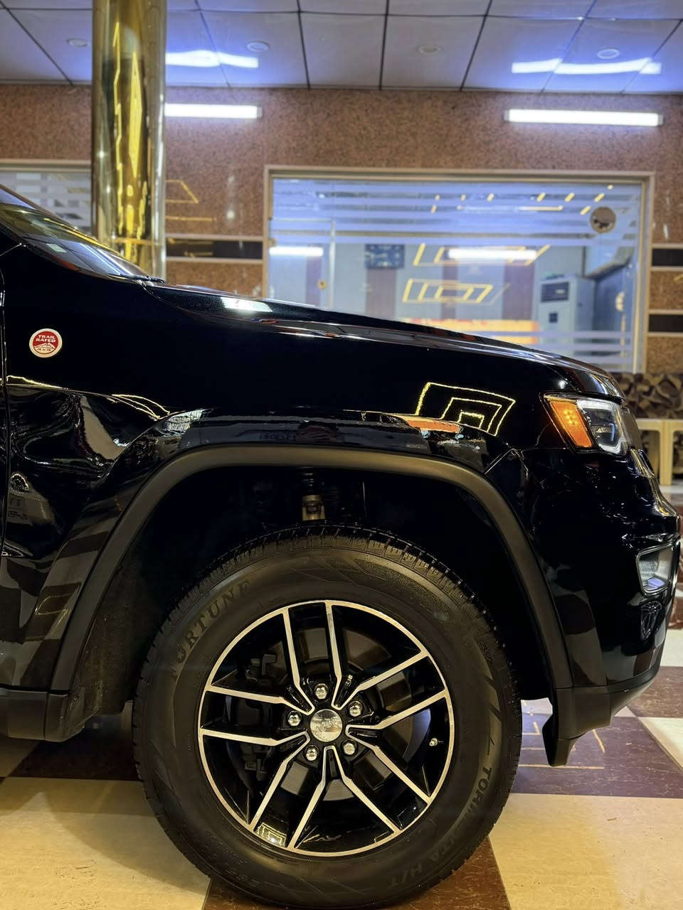 جيب 2021 Trail Hwak
عداد المسافات: 48000mi
المواصفات: فول مواصفات ١/١ 
٦سلندر محرك(٣٦٠٠)
بصمة
رادار امامي - خلفي - جانبي
بانوراما
جكات 
كراسي جلد
كراسي اثنين كهرباء
كراسي(تدفئة+تبريد)
كرسي خزن(ميموري)
تشغيل عن بعد
#شاشة كبيرة
#نظام_خرائط(نظام ملاحة)_Na
كامرة خلفية دوارة
شاشة عرض الاعطال
صندوك كهرباء
استيرن كهرباء+تدفئة
شفتات كير بالاستيرن
نظام إطفاء المحرك فقط عند الوقوف واعادة تشغيل المحرك عند المشي AUTO START
نظام تزحلق
فور ويل
متعدد أنظمة القيادة (ثلجي, رمالي,طيني,صخري)
دبل كير(عادي+اوتوماتيك)
ناقل حركة ٨ نمر
نظام سبورت 
نضام اقتصادي ECO
دبل حساس(امامي+خلفي)
مري كهرباء (شفط) AUTO
#مري_جانبي_تدفئه
اشارة بالمري 
لايت عدسة دخاني زنون(عالي+ناصي)
#زراك_لايت_يعمل_تلقائياً_عند_الحاجة

سيارة امريكي كلين تايتل كفالة عامة
كير محرك بشرط
للاستفسار :
***********
***********

مكان السيارة اربيل تحويل وكالة بشرط
