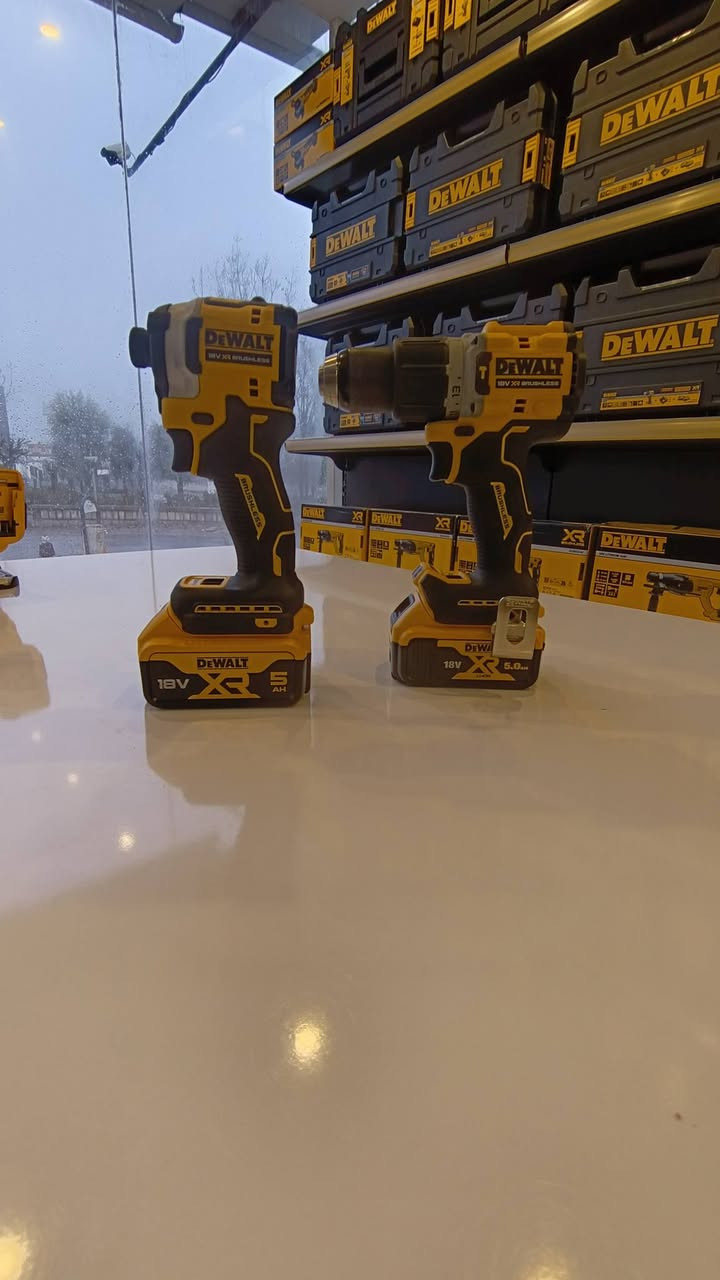 Dewalt
***********
