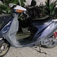 ماطور ياماها للبيع سعرها 350 الف وبيها مجال  شرط مابيها اي عيب تاير جد...