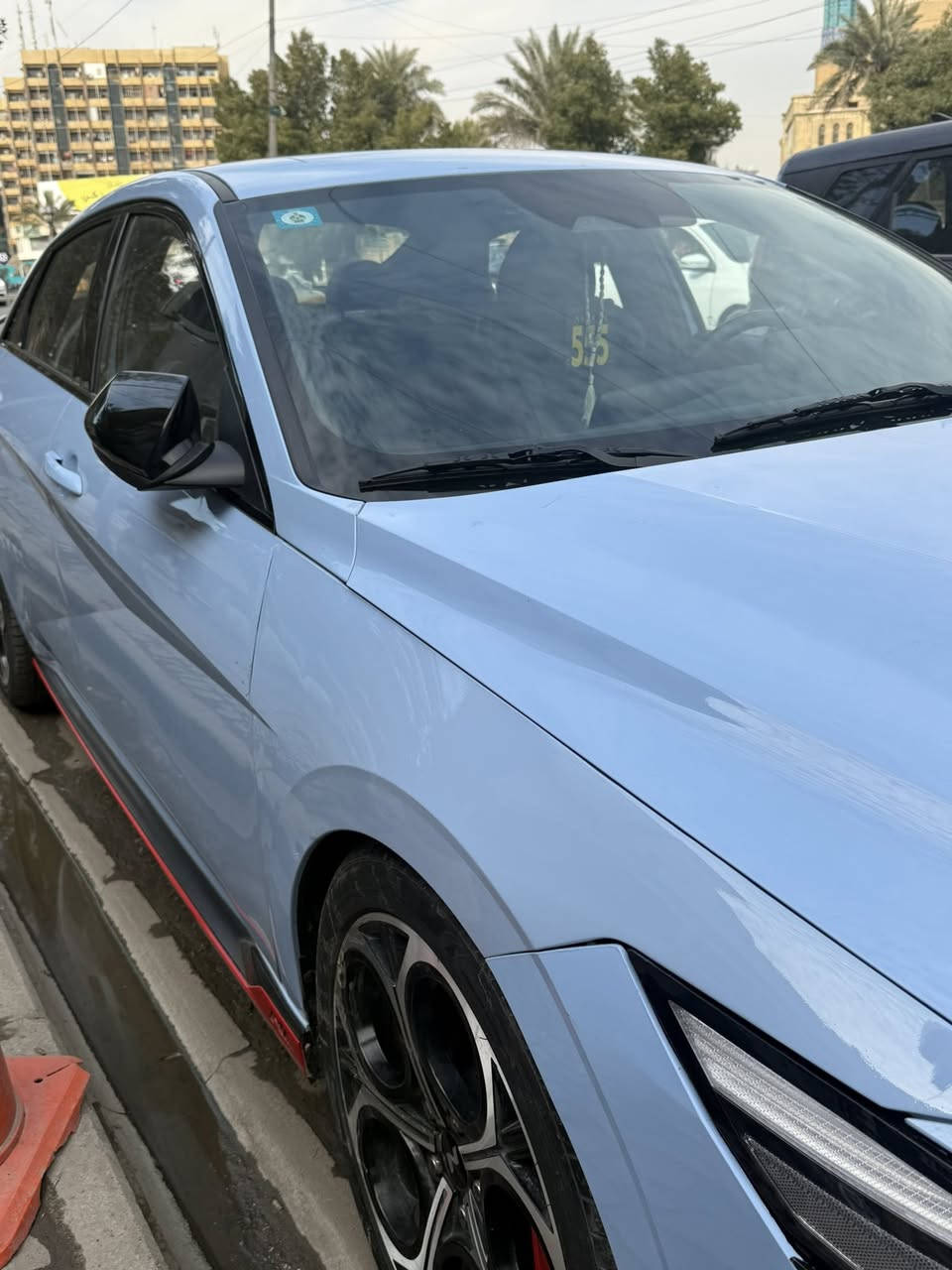 السلام عليكم
النترا موديل 2024 N 
لون سمائي 
تبريد قطعتين
فول عده الفتحة 
رقم بغداد 
كشنات جلد تدفئه تبريد
سايد بريك كهرباء 
رادارات اماميه جانبيه خلفيه 
شاحن وايرلس 
قياده ذاتيه 
تحذير الخروج عن المسار 
مانع تصادم 
شاشه دجتل 
تبريد بيانو 
كامره خلفيه
محرك 1600 دوش 
تشغيل عن بعد 
باقي المواصفات معروفه ما يحتاج اذكرهن 
تخم تاير جديد 
ماشية ٣٨
حادث موضح بالصور
مكان السياره بغداد
السعر 185$    وبي مجال

للتواصل الاتصال   ***********
