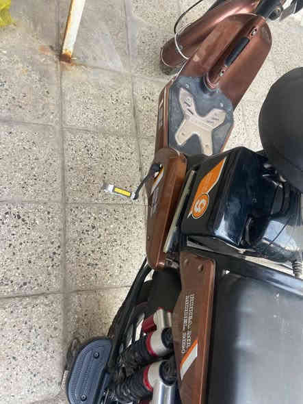 السلام عليكم دراجه لبيع شحن  مابيها اي نقص بطاريات جديد والعنوان بعداد  حي الجامعه  سعر 450 الاستفسار ع هاذ رقم  ***********
