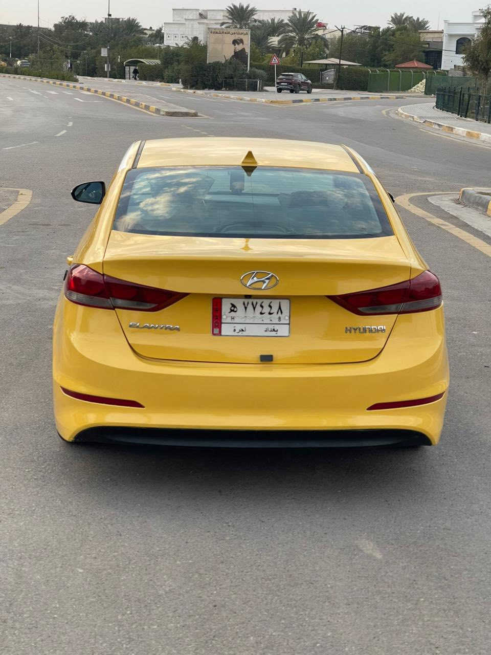 سلام عليكم مرخصه الادمن المحترم النترا موديل ٢٠١٨ وارد كندي 
حادثه قبق جنطه بدون دواخل   
مكينه ٢٠٠٠ دوش 
كير اي تي 
هيتر ستيرن 
كشنات هيتر 
شاشه اعطال 
رادار امامي  وخلفي وجانبي 
شاشه وكامره بلاديه 
صدر جديد 
تبريد تدفئه مكفول 
بجم كبس 
السعر ١١٥ وبيها مجال قليل 
عنواني بغداد البياع مدينه الذرى 
***********
