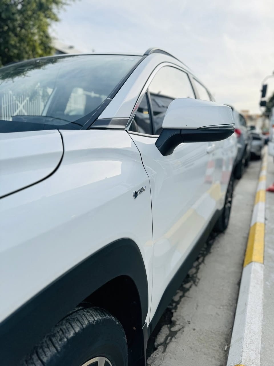 السلام عليكم ورحمة الله وبركاته ..
للبيع تويوتا فرونت لاندر هايبرد زيرو مرقمة لوحات بغداد بإسمي 
🇯🇵

موديل 2025

🇯🇵
كشنات جلد لونين 

🇯🇵
كشن السايق كهرباء
🇯🇵

رادار 

🇯🇵
تحديد مسار الطريق 

🇯🇵
مانع انزلاق 
🇯🇵

تحذير من الاصطدام 
🇯🇵

اوتو ستوب

🇯🇵
كاميرا 

🇯🇵
حساس خلفي 
🇯🇵

دخول ذكي
🇯🇵

بصمتين
🇯🇵
فتحة سقف
🇯🇵
درايف مود 
🇯🇵
كشافات زنون 
🇯🇵

اوتو لايت 
🇯🇵

فول تحكم ستيرن 
🇯🇵

للتواصل على الهاتف 
***********

العنوان بابل  - حله- حي جزائر

بيع-او-مراوس-حسب-قناعه
