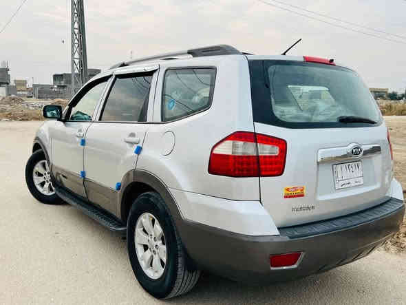 السلام عليكم للبيع كيا موهافي موديل 2013 وارد خليجي نص فول السياره بعدهي جديد مكينه جديده 6سلندر تبريد ثلج ٣قطع ٧راكب السياره بعدهي جديده بالكارتون عل وضع شركه برغي مامفتوح بيه غرفه جديده السياره بيه تجيه بصيطه كلش ومصبوغه حزام سعرها 105 وبيه مجال هذا رقمي *********** بيع مستعجل وبيع فقط
