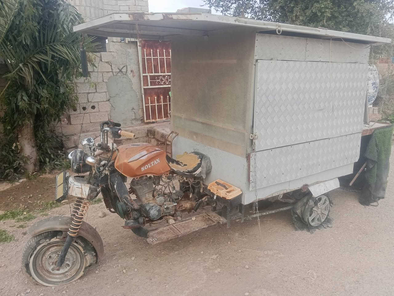 جاهزه على كل عيب سعر 750 بيها مجال للطيبين الشراي يتصل ع ستوته جاهزه على كل عيب الشراي يتصل على هذا الرقم مكان ديالى ***********
