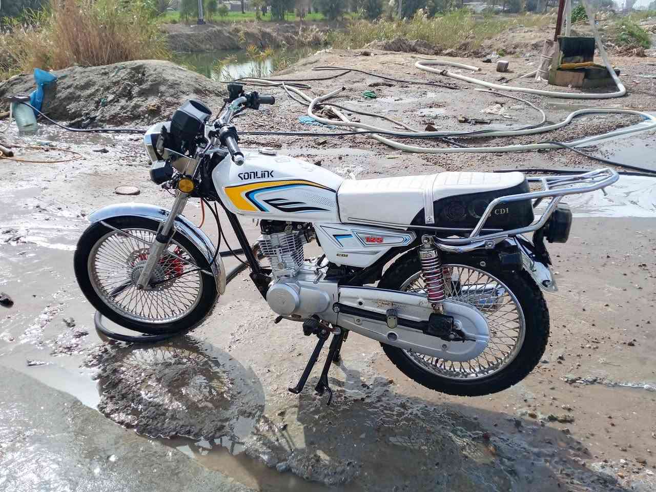 السلام عليكم دراجه للبيع تايكر موديل 24شكل 25مال جناي7775460329‬‏0


**إذا كنت صاحب هذا الإعلان وتريد حذفه لأي سبب، رجاءا أرسل رسالة إلى الدعم الفني**