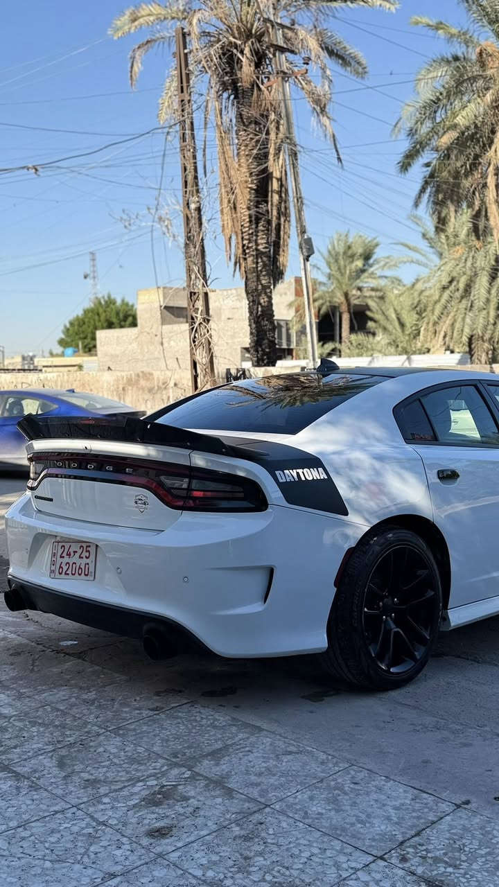 ‎دوج جارجر دايتونا
‎فول مواصفات عدا الفتحه
2023
5700
‎المواصفات
‎داخل كنتاره
‎سستم صوت الباين
‎رادار جانبي نقطه عمياء
‎شاشه جبيره
‎شوته موبار رياضي
‎سوبر تراك باك
‎ويل 20دايتونا
‎ستيرن كهرباء
‎كشنات خزن
‎تبريد تدفئه كشنات
‎تدفئه ستيرن
‎شفتات ستيرن
‎حادثه بدون دواخل  قطعتين صبغ جاملغ وبنيد
‎السياره مكانه بغداد السيديه
‎*********** متواجد واتساب
