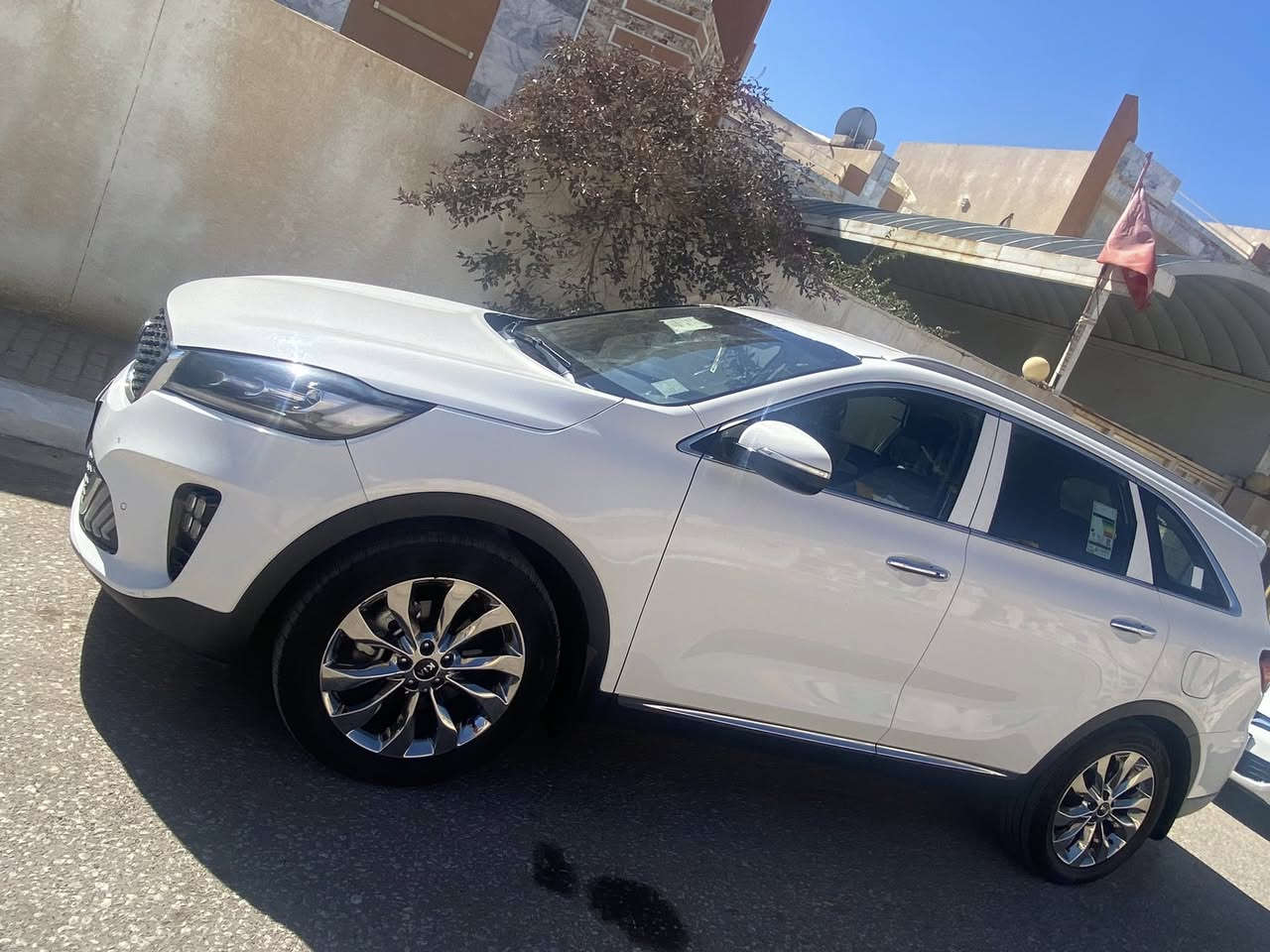 السلام عليكم 
السلام عليكم 
للبيع كيا سورنتو 2020 (خليجي ) رقم بابل 
سياره مكفوله مواصفات ضمان شركة الدولية
 ماشيه 86
1_بصمه ابواب
2_محرك 6سلندر
3_نفكيتر ماوس جي بي اس خرائط
4_حساسات اماميه خلفيه
5_اللايت زنون 
6_شاحن وايرليس
7_شاشه اصليه
8_كامره صليه دواره 
9_كراسي 2 كهرباء
10_ 3قطع تبريد
11_لد امامي مع تشغيل 
12_كروز مثبت سرعه
13_تحكمات ستيرن
14_سبعه راكب 
15_ويل كب نيكل
16_بصمه تشغيل وابواب
17_كير 8 نمر 
18_ترحيب 
19_كشنات جلد
20_جنطه كهربائية ذكيهً (الفتح عند الاقتراب)
21_مري شفط اشاره بل مري
22_بردات ابلادية
23_اربع انظمه قياده smart.  Cimfort.  eco.  sport
24_كشافات ضباب
25_علامة سورينتو  مضيئه بالدواسه
26_لايت زنون عالي وناصي  
السياره بأسمي وتحويل ثاني يوم 
لاتصال ول استفسار ***********
