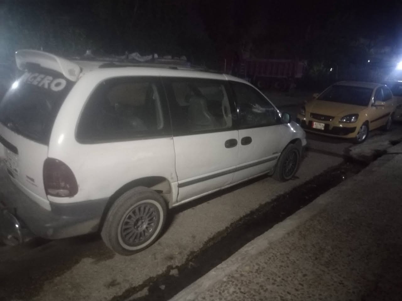 السلام عليكم للبيع او مراوس دوج كرفان موديل ١٩٩٦   السياره كاعده مرتبه كابون بانزين بيها رقم ألماني نينوى التفاصيل أكثر اتصل عل رقم (***********) مكاني موصل السعر ٤٣ وبيها مجال للطيبين
