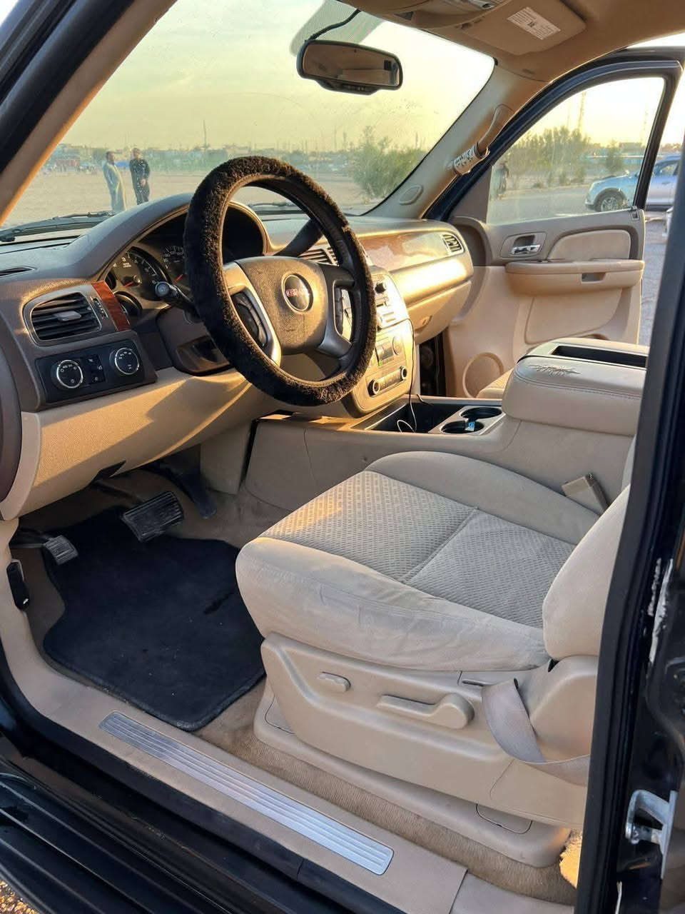 GMC جمسي ادوات موديل 8مكفولة كفالة عامة من كص أو تبديل قطع او صبغ  تترقم على القرار الجديد داخلة سياحي
مكينة وكير مكفولات مكينة 5200
حدادية جديدة تايرات جديدة دواخل جديدة كهربائيات كاملة 
متؤمة شمالي شرط دك حاسبة 
السعر 90 وبيها مجال 
مكاني بغداد 
***********
