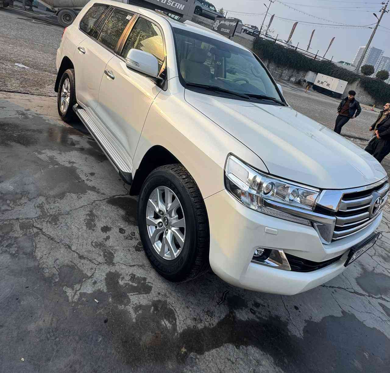 تۆیۆتا لاندکروز 2019 GX فول مواسەفات 
سفری شەریکەی جیهان 
سڵاید دەسک ئیستیل دەرەجە یەک 
بەخی ئاو سفری شەریکەی جیهان  
سەنەوی و ژینگەی نوێیە
دەعامی بۆ دەعامی بەشەرت
بێ بۆیاخ و بێ شوخت
زۆر بەجوانی و پاکی ماوەتەوە
هیچ مەسرەفێکی تێدا نییە

سعر : لە کۆمێنت داوای بکە ڕاستەوخۆ بۆت دێت 📥

گێڕ و مەکیەنەی بەشەرت
هیچ کێشەیەکی تێدا نییە
تەحویل و بەناوکردن بەشەرت

ژمارەی خاوەنەکەی
***********
وەتسئاپ
