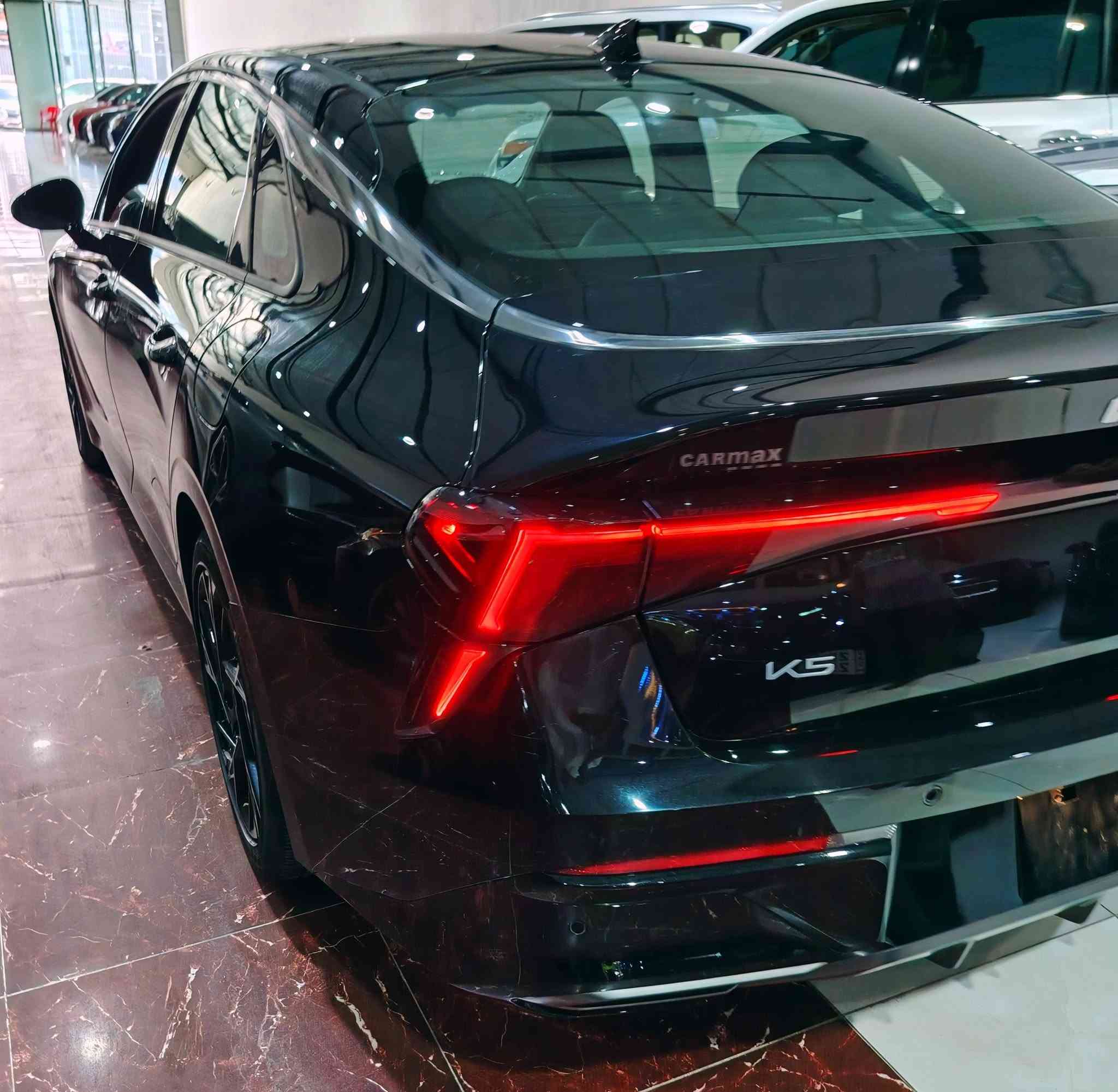 السلام عليكم
2025 KIA K5, Gt-Line
للبيع وارد أمريكي حادث بسيط چاملغ امامي گدر شبر بدون تبديل ولاقطعة
كلها بلاد بدون ايرباك مكينة 2500
السياره فول عدا الفتحة ماشية 18000
السياره موجوده في اربيل 
https://share.google/b1sDbWlWeOgxLQvgX
للاستفسار التواصل 
*********** 
***********
