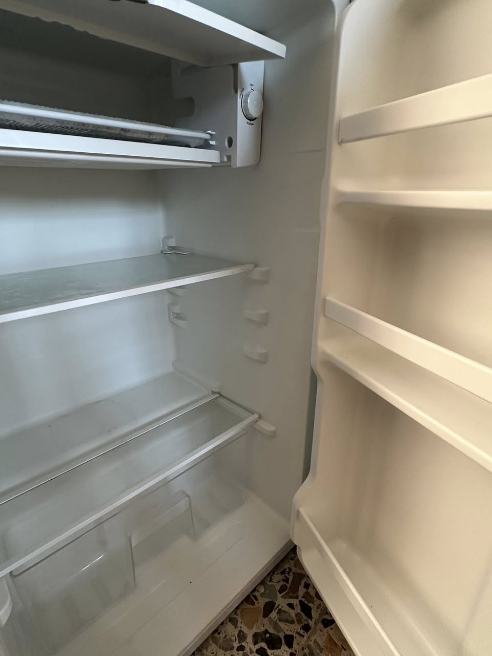 5 قدم // 70 الف //  بغداد شارع فلسطين


**إذا كنت صاحب هذا الإعلان وتريد حذفه لأي سبب، رجاءا أرسل رسالة إلى الدعم الفني**