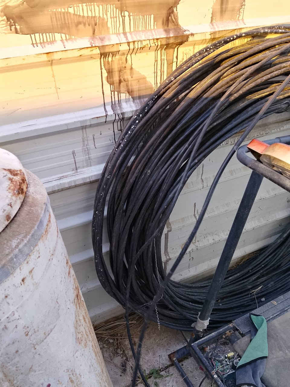 ضفيره سعودي خط 90وخط70 طوله100متر الضفيره خطين ***********
