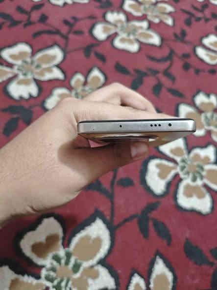 تكنو كامون ٣٠ ذاكرة 256 رام 16الجهاز نضيف ومكفول شرط الفحص كامل ملحقات كارتونه وكفرين وشاحنه وبيه لزكة شاشه من الاخير الجهاز فوول مكاني بصرة قضاء المدينه توصيل موجود السعر 150الف شامل التوصيل هذة رقمي  *********** اي استفسار اتصل وتددلل عليه البصرة
