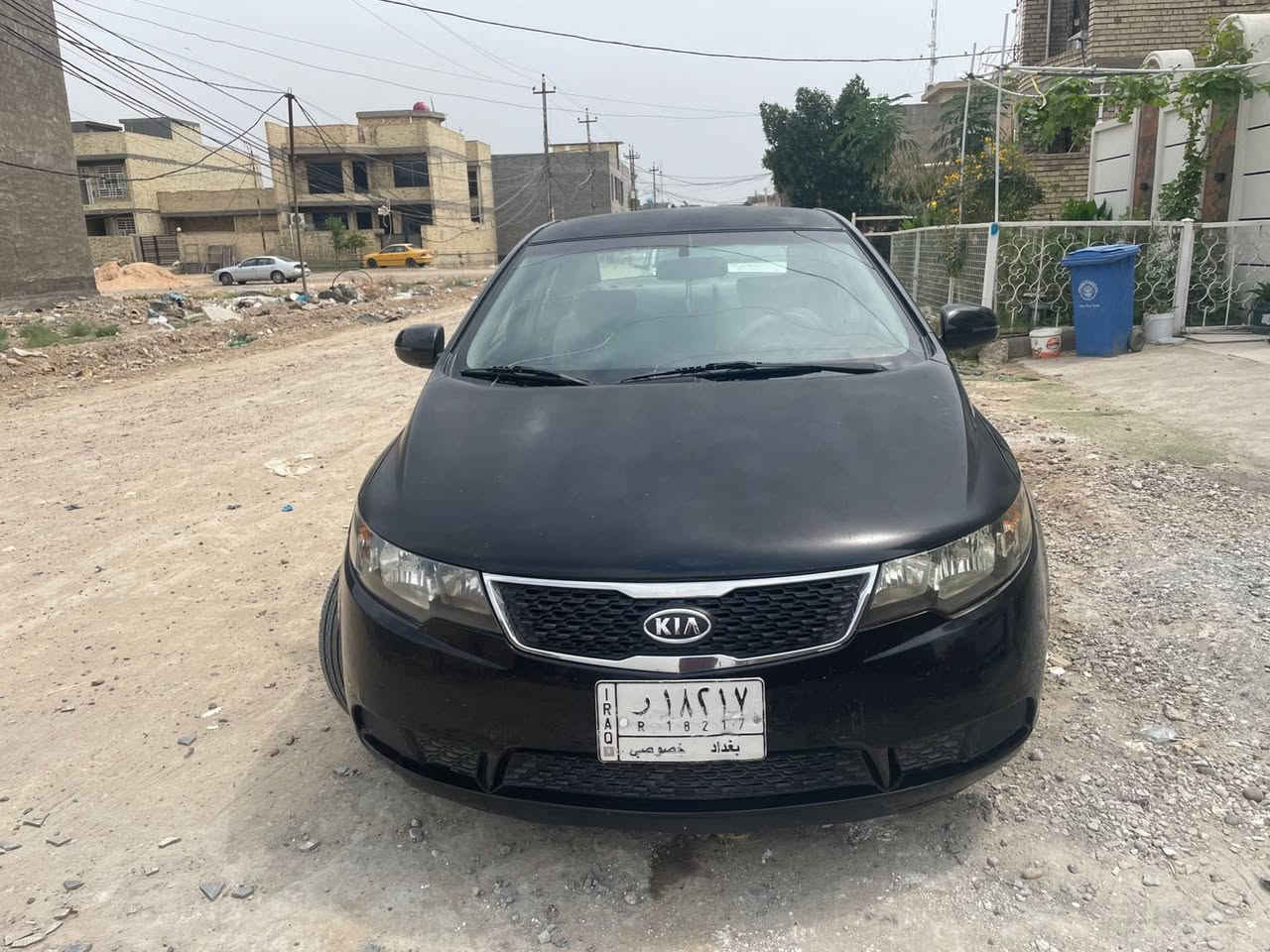 سلام عليكم اخواني سياره البيع فورتي سياره مابيه ضرب بس ملاحظات. حادثة جام الخلفي سياره مكفول من فتح مابيه اي فتح سياره م ملاحظة سياره بيها منظومة غاز تخم تائرات السيارة جاهزة من على آخر حباية السيارة بيها جراد القمر والجنط وديتها الصباغ وكلي بل بوليش يروحي سياره تحكم سترين مانع انزلاق فول على البصمة والفتحة ￼ 85 بيها مجال سياره رقم بغداد ￼*********** 
ملاحظة اني مكفول بل نشر ملاحظه مروس اذ اكو
