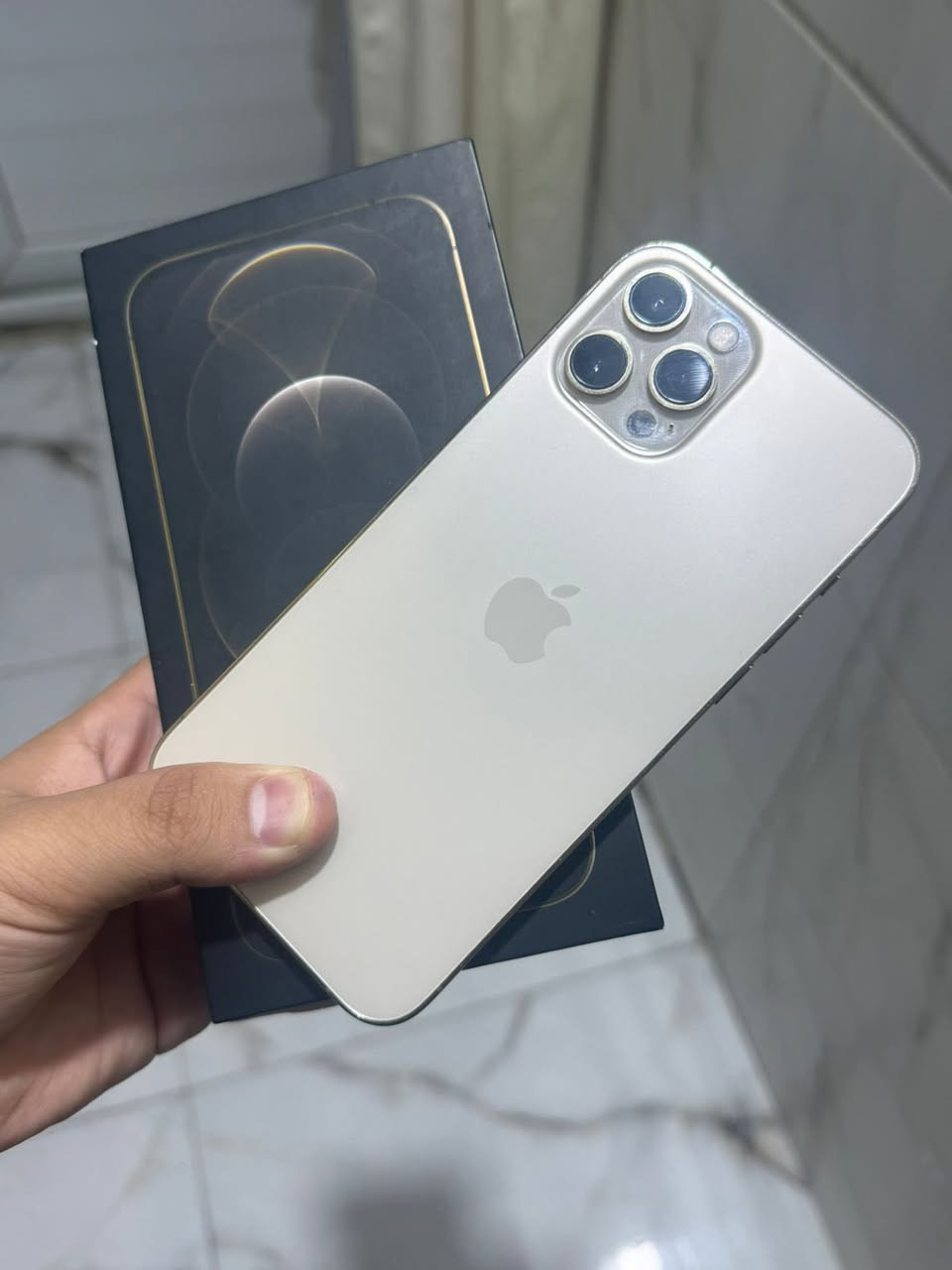 السلام عليكم 12 pro max عربي شرق اوسط مشتري اول ما نزل باتري 73 السماعات الجوه ما يشتغلن بس الفوك الباقي كفاله عامه جهاز بلادي كلش على وضع الشركة كلشي ممبدل بي السعر 400 مكان بصره تواصل خاص متوفر


**إذا كنت صاحب هذا الإعلان وتريد حذفه لأي سبب، رجاءا أرسل رسالة إلى الدعم الفني**
