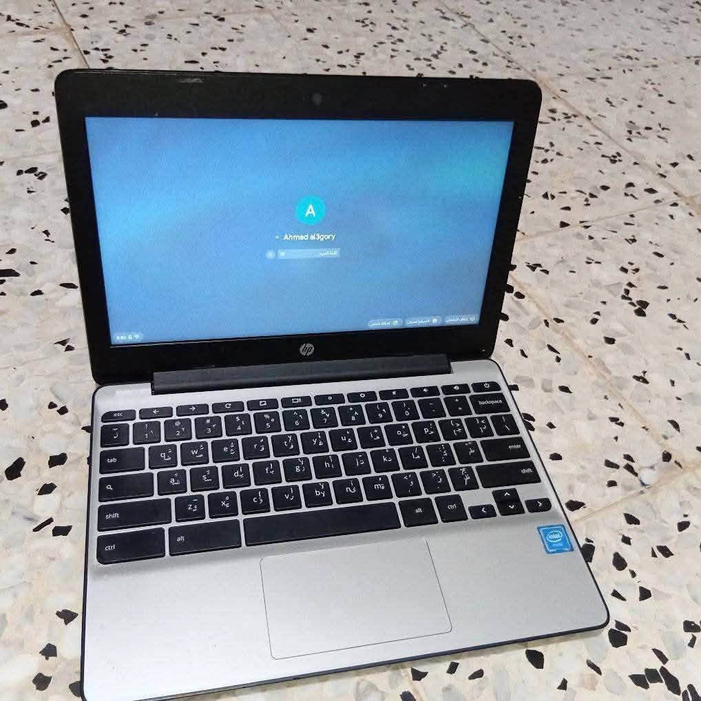 السلام عليكم
عندي لابتوب hp جديد   نظام كروم بوكس 

يعني نظام اندرويد

وياه شاحنه 

كيبورد معرب  

للبيع او مراوس بأيباد

للاستفسار ***********
