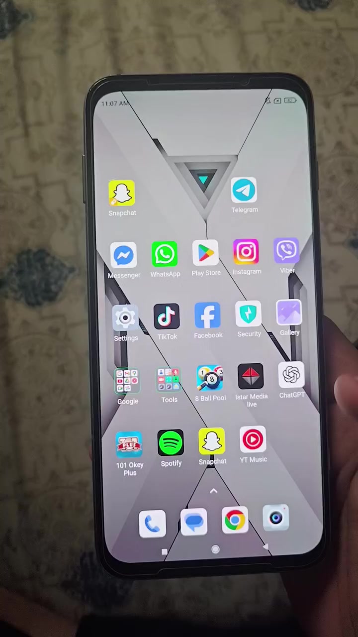 السلام عليكم إخوان،
موبايل (بلاك شارك 3 برو) معروض للبيع. البطارية مبدّلة، وهذه البطارية فقط مع الألعاب ينزل الشحن شوي بسرعة، أمّا بالاستخدام اليومي ما بيه أي مشكلة. الرام 12، ونظافته 98٪ بدون خدوش. ويا إيرفون و (جوستیك) الأصلية،  سعر 320 الف


**إذا كنت صاحب هذا الإعلان وتريد حذفه لأي سبب، رجاءا أرسل رسالة إلى الدعم الفني**