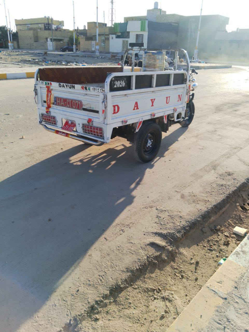 سلام عليكم  ستوته دايون البيع مديل 2018 اوراق اصولي  جاهزه من كلشي كامله   كله جديد  ستوته احله من صوره  
سعر مليون او 400  مكان ناصريه مركز  الرقم *********** 
مستعجل عل بيعه كلشش
