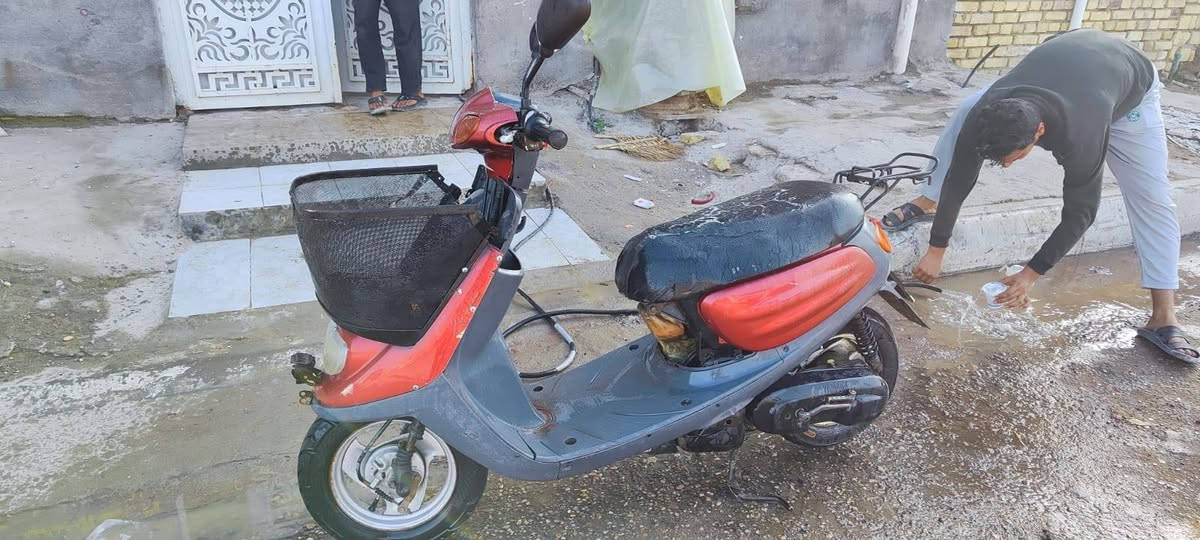 السلام عليكم
دراجه منغوالي لبيع 
لدراجه نضيفه ما نقصها شي كهربائيات كلها شغاله 
لدراجه ما مفتوحه 
مكاني ناصريه مركز 
لسعر 350 وبيها مجال 
لرقم ***********
