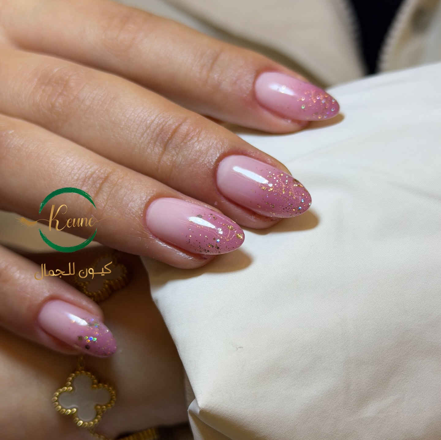 جمال أظافرك يبدأ من كيون للجمال 🤍
في مركز كيون للجمال نبدع بأدق التفاصيل لنمنحك أظافر مثالية تجمع بين القوة، الأناقة، والدقة العالية ✨
نقدم لكِ أحدث تقنيات الأظافر باحترافية عالية تشمل:
• أكريلِك
• جل إكستنشن
• جلش
• سترونك

مع عناية خاصة بحواف الأظافر، تصفية الشوائب، ولمسة نهائية ناعمة تدوم طويلاً 💅
لأن أظافرك تستحق الفخامة… اختاري كيون للجمال�***********
