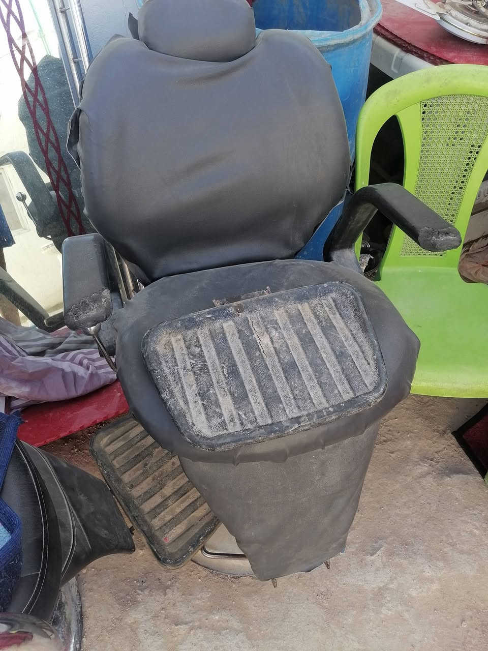 غراض حلاقة للبيع اسعار مناسبة عنوان النجف


**إذا كنت صاحب هذا الإعلان وتريد حذفه لأي سبب، رجاءا أرسل رسالة إلى الدعم الفني**