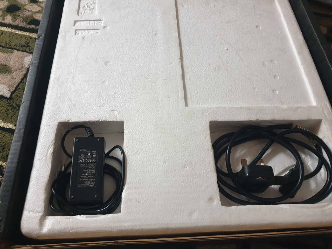 مكسر طلعلي بالبالة ما اعرف شلون يشتغل 
يربط على حاسبة برنامج ABLETON 
  ابيع هذا الموجود اليعرف بيها يراسلني 
السعر 150الف ومجال للشراي 
المكان بغداد كرادة دهوك, العراق


**إذا كنت صاحب هذا الإعلان وتريد حذفه لأي سبب، رجاءا أرسل رسالة إلى الدعم الفني**