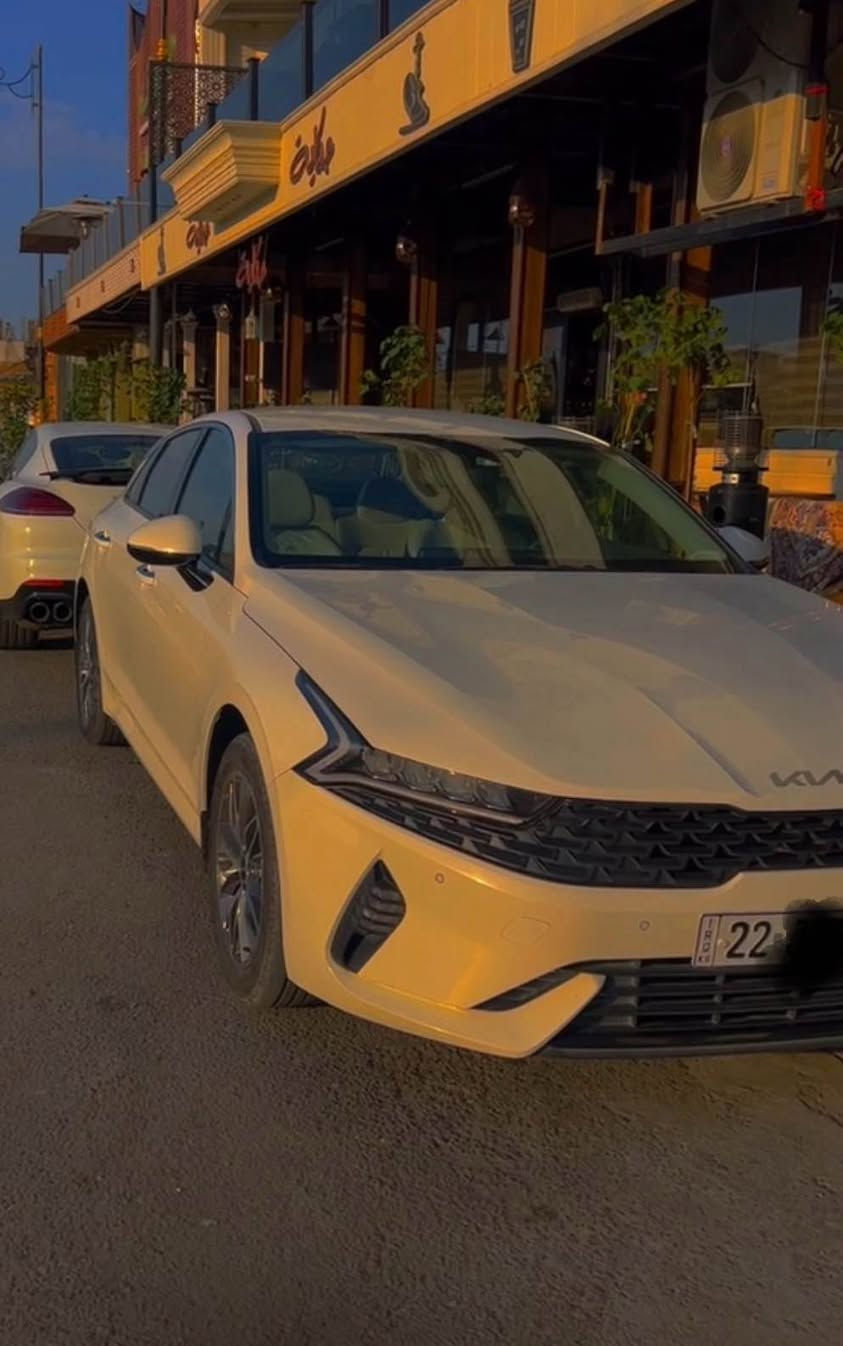 كياk5. مديل 2023 خليجي بسم شركه حديده كلش ماشيه قليل سياره جديده بعدها على وضع الشركه  رقم اربيل حداديه مكينه كير كله جديد مكفوله بيها بيدي ار كد اصبع بلجاملغ الامامي فقط عنوانها بصره السعر ب212 وبيها مجال قليل 
الرقم *********** البصرة, العراق
