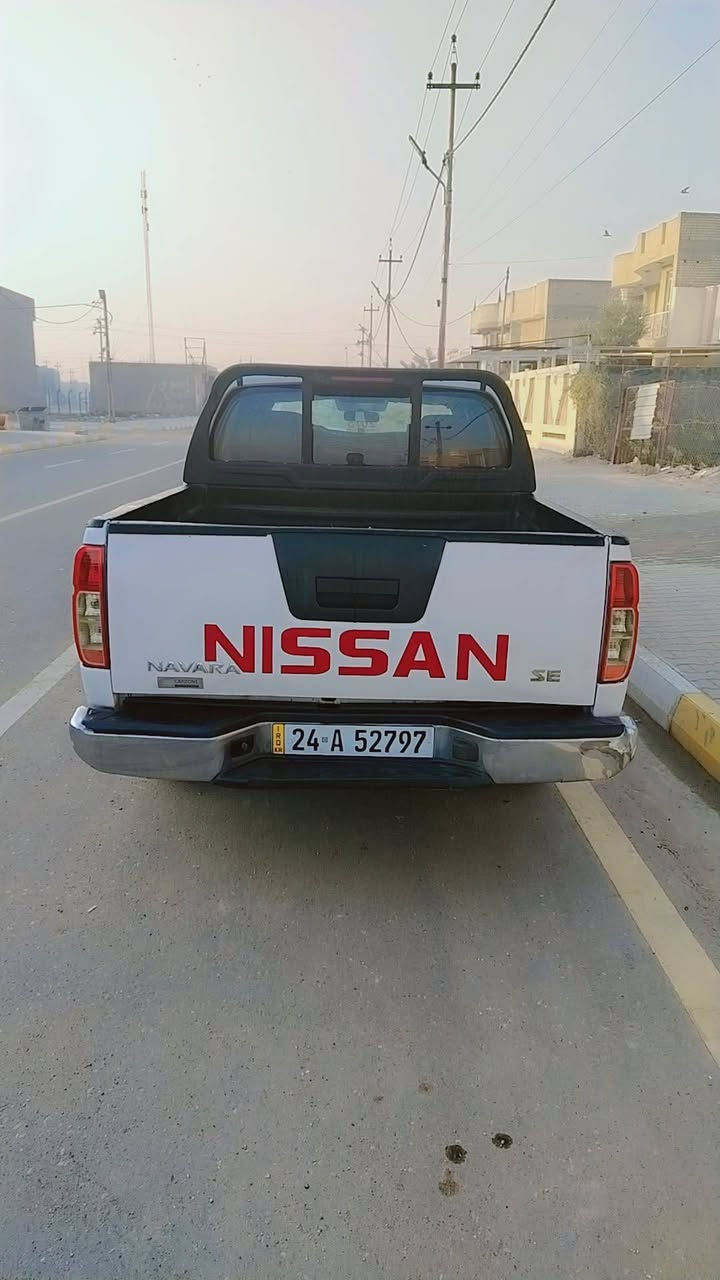 يالله السلام عليكم بيكم نيفاره موديل ١٣ رقم دهوك سنويه مجدده لل ٣٠ هزه جديده تريد وكاله تريد تحويل مباشر سياره بيهئ صبغ مكانات مكفوله من محرك وكير واكسل وشاصي معروضه ٩٥ وبيهئ مجال بسيط شراي يتصل ***********
