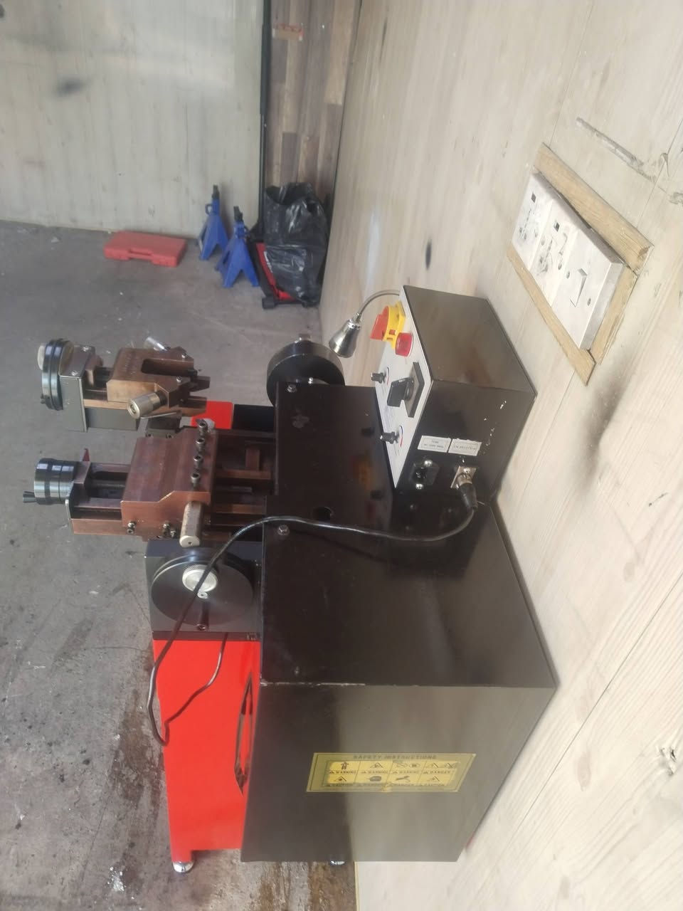 اخوان هذا صفر ما مستعمل بس فحص اذته  بس تصفيره خشن عل مود هاذ ابيعه 14ورقه والله  ما جبت علي مصلح احتمال الماز غير شي ما اعرف عاذ حساسات توقيف كامل ***********
