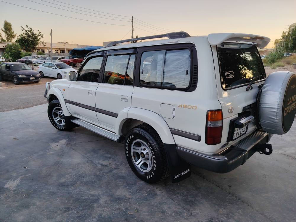 *********** /*********** تويوتا له يله علوي موديل1995مه كينه 4500به خاخ بيلادي ئو توماتيك ده بل ئه كسل ته بريد جام كاره بأي كوشين ده فته ر بشت له كزيز  ره قه م ئه صلى هه ولير هتا 2030تازه يه فحص هه زه تازه يه سبوغ بيلادي خويه تي شوين له جكه ي خواره وه ي خوم سبوغ كردوه بو جواني ده عم ليدراو ي نيه خايس رزيو نيه سه ياره كه ماشا لله ده وي له جواني باكي مال دوسته سعري 115وه ره قه سه ودا ش ده كه م به سياره ك به دلم بيت *********** السليمانية, العراق
