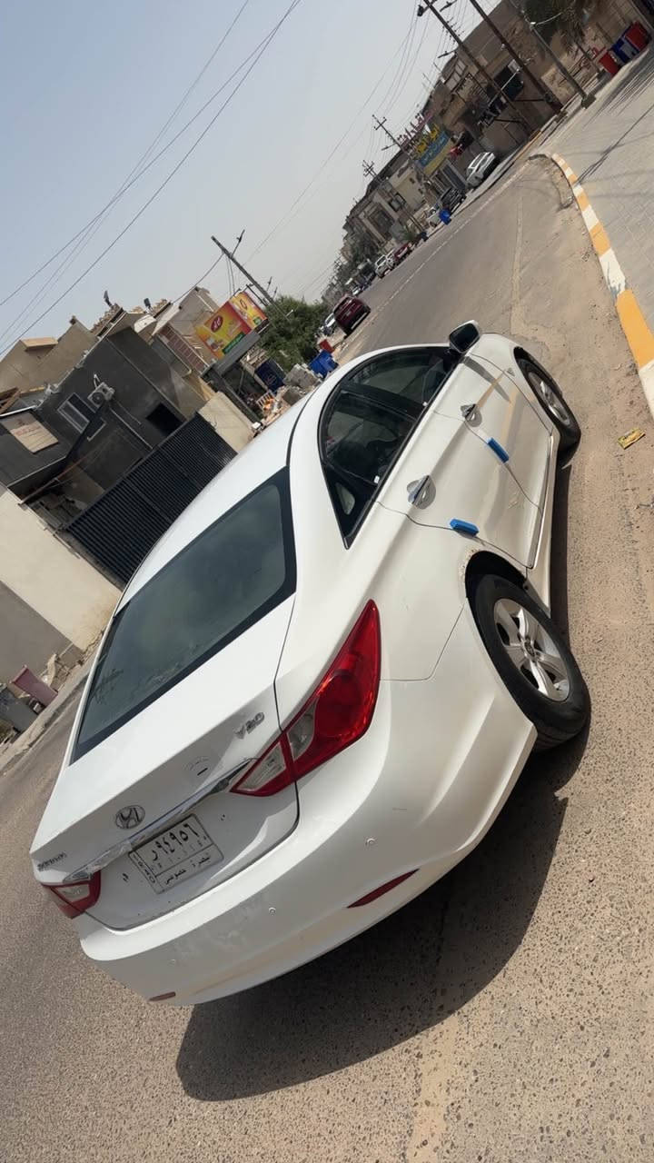 للبيع سوناتا وارد كوري 2000دوش صبغ حزام فقط  بدون ضربه جاهز كير مكينه تبريد تخم دسكات باتري سنويه مشروع تحويل ثاني يوم سعر91 بيه مجال تصال*********** البصرة, العراق
