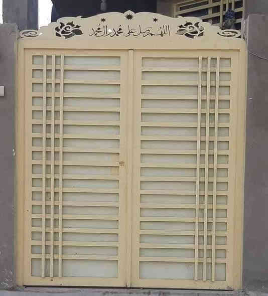 حداد متجول العمل كافة البواب والشبابيك والمحجرات والسقائف كرفانات ***********
