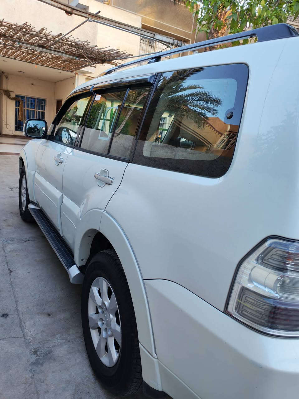 سلام عليكم
للبيع

باجيرو موديل ٢٠١٥خليجي حبتور

رقم بغداد

فول مواصفات واحد على واحد

كشنات كهرباء

فتحة سقف

دمام

حساسات

زراك لايت

مري كهرباء

فورويل

السعر ١٧٠ وبيهة مجال

مكان السيارة بغداد

الاتصال ***********

كير مكينة كفالة

مكفولة من الصبغ فقط بارد بسيط
