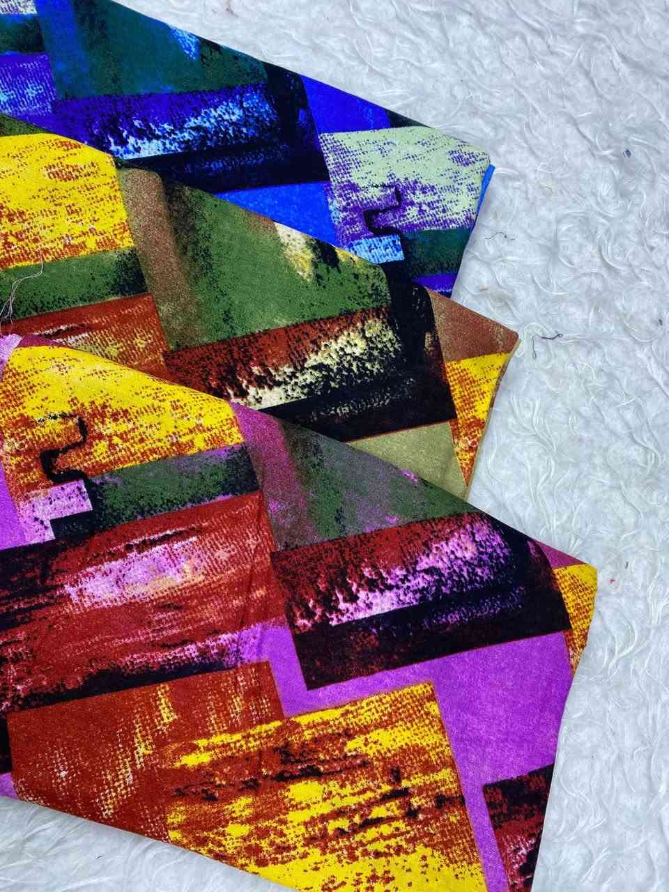 سعر القطعه فقط 3ونص 🔥🔥🔥🔥كشمير تركي الاصلي 
القطعه تكون مترين ونص البيع جملة ومفرد حسب الطلب 
للحجز ***********او مراسله البيج وسيتم الرد 
تتوفر خدمة توصيل كل مناطق العراق 5
افحص طلبك بوجود المندوب واي اختلاف ااك حق الرفض 🤝🤝🤝
اختيار القطع يكون من قبل الزبون
