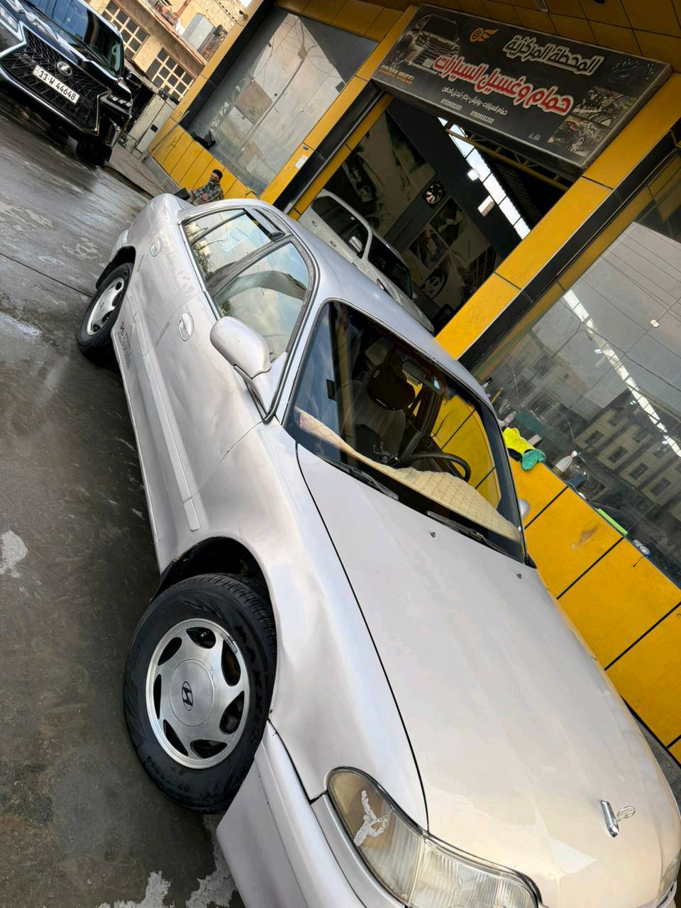 سوناتا تو موديل 1993  خليجي بلاديه بدون ضربه منظومه تبريد جديده مال كصه تخم تاير تايلندي اصلي مال جناي كلشي بيه جديد عدا الكشر الخارجي بلادي ما مصبوغ مكان السياره فلوجه #السعر 45 وبيه مجال مستعجل على البيع للستفسار ***********/***********