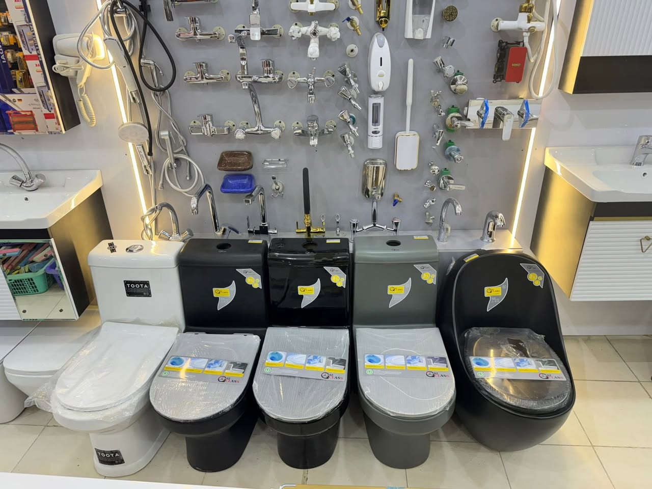 مغسله ديكور +بورسلين+مقعد غربي
احجام مختلفة ٦٠ سم &٨٠ سم 

متوفر الوان متعددة 

سعر جدا مناسب 👌

وعدنا خدمة توصيل 🚚 

مكان  الصويره شارع المطار مجاور معمل الحليب 

مجمع السجاد


**إذا كنت صاحب هذا الإعلان وتريد حذفه لأي سبب، رجاءا أرسل رسالة إلى الدعم الفني**