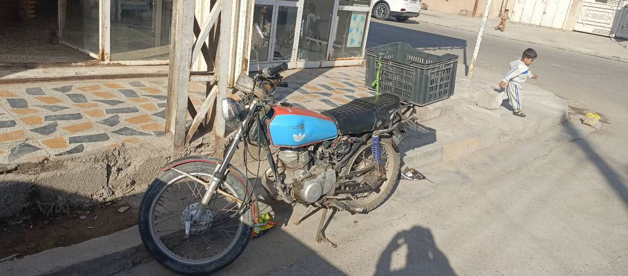 السلام عليكم
دراجه ايرانيه نامه للبيع في قضاء الحسنيه 

موديل 2019     (4) كير 

***********
