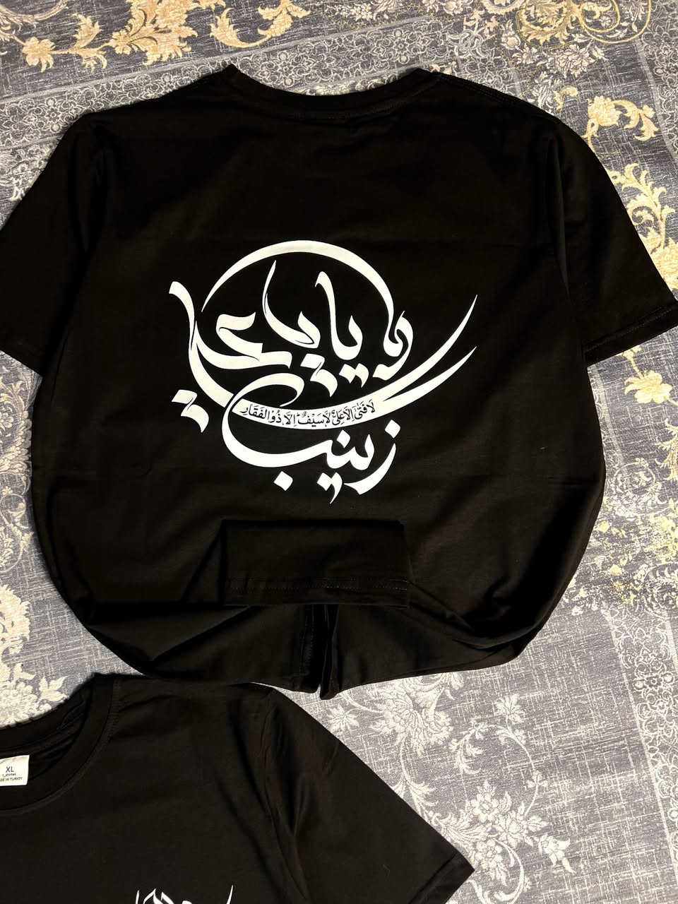 🖤 تيشيرتات طباعة حسب الطلب
تصاميم شبابية مميزة ✨
طباعة ثابتة ✨ قماش مريح ✨ ستايل عصري
🔥 متوفر بتصميمات فنية وأنمي
📏 المقاسات: S – M – L – XL – XXL
🚚 توصيل متوفر لكل المحافظات
راسلنا للطلب 📩
اختَر التصميم اللي يعبر عنك 👕🖤
#ملابس #تيشيرتات #طباعة_حسب_الطلب #ستايل


**إذا كنت صاحب هذا الإعلان وتريد حذفه لأي سبب، رجاءا أرسل رسالة إلى الدعم الفني**